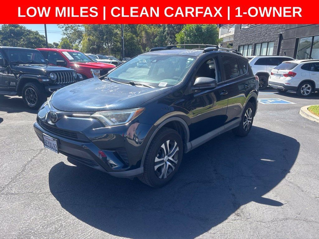 Used 2018 Toyota RAV4 LE w/ Carpet Mat Package FWD image 8