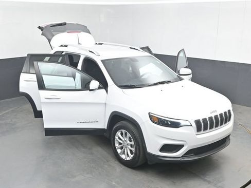 Used 2020 Jeep Cherokee Latitude AWD/4WD image 47
