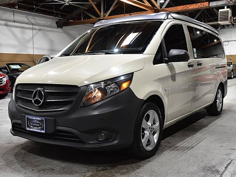 Used 2020 Mercedes-Benz Metris Passenger image 8