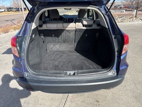 Used 2017 Honda HR-V EX image 8