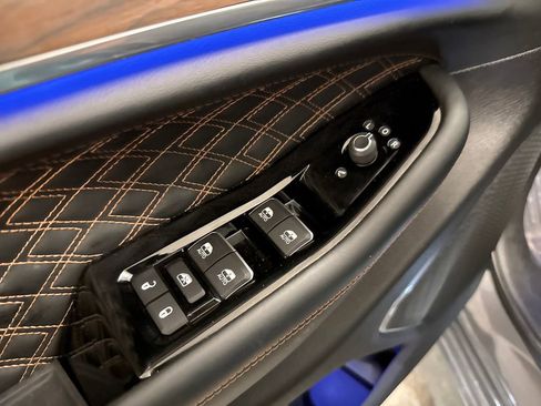 Used 2025 Jeep Grand Cherokee L Summit w/ Advanced Protech Group IV image 19