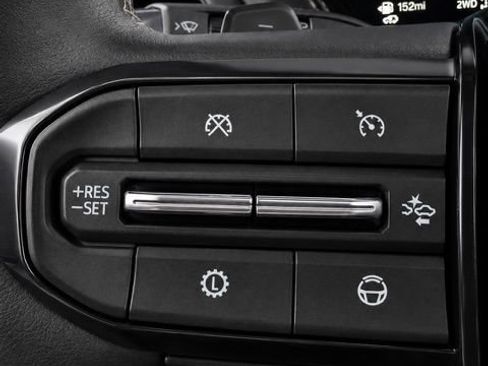 Used 2025 GMC Yukon Denali Ultimate AWD/4WD image 51