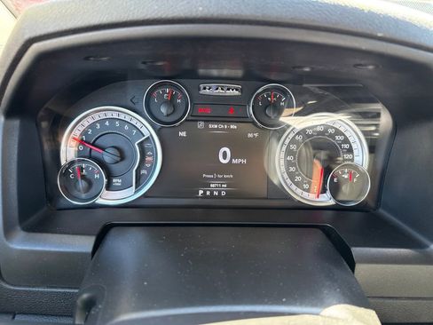 Used 2022 RAM 1500 Classic SLT w/ Electronics Group AWD/4WD image 7