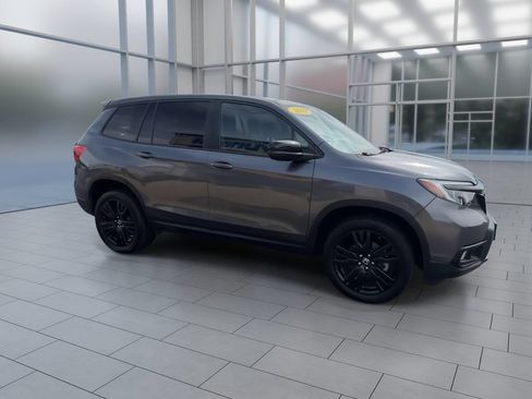 Used 2019 Honda Passport Sport image 9