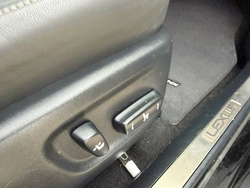 Used 2017 Lexus NX 200t FWD w/ Premium Package image 27