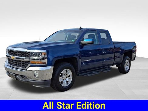 Used 2017 Chevrolet Silverado 1500 LT w/ All Star Edition image 3