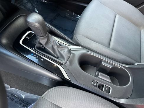 Used 2024 Toyota Corolla LE FWD image 24
