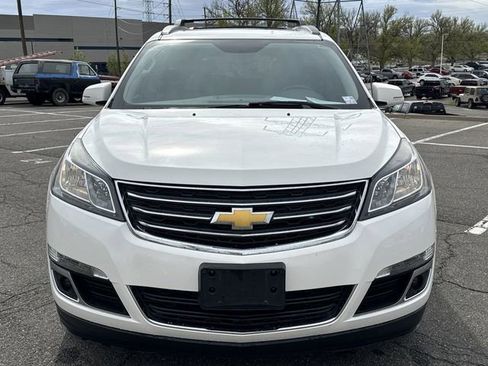 Used 2014 Chevrolet Traverse LT image 29