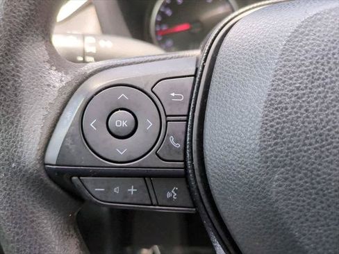 Certified 2021 Toyota RAV4 LE FWD image 22