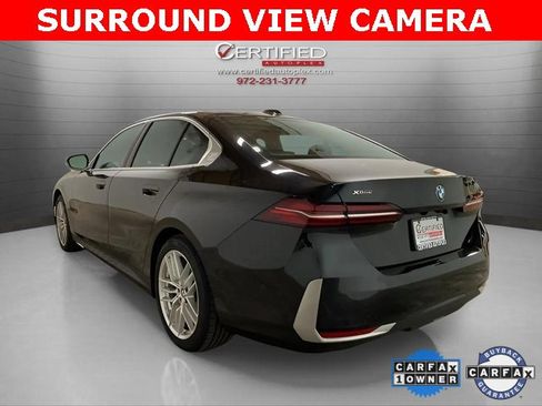 Used 2025 BMW 530i xDrive image 4