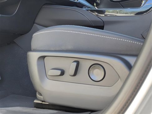 New 2025 Buick Envision Preferred image 18