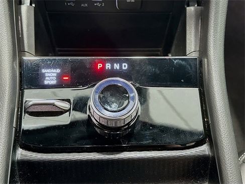 Used 2024 Jeep Grand Cherokee Limited image 16