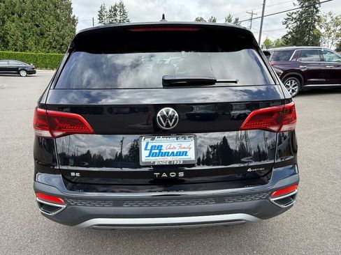 Used 2022 Volkswagen Taos SE AWD/4WD image 6