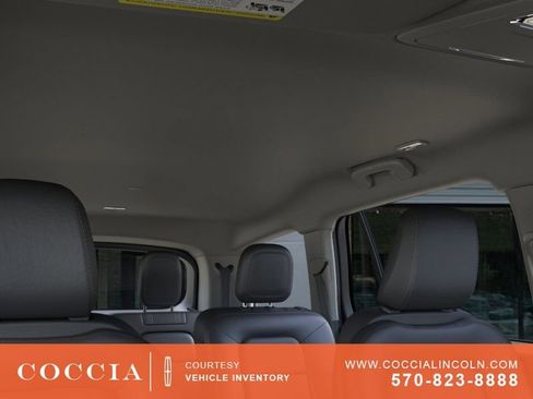 New 2026 Lincoln Aviator AWD image 22