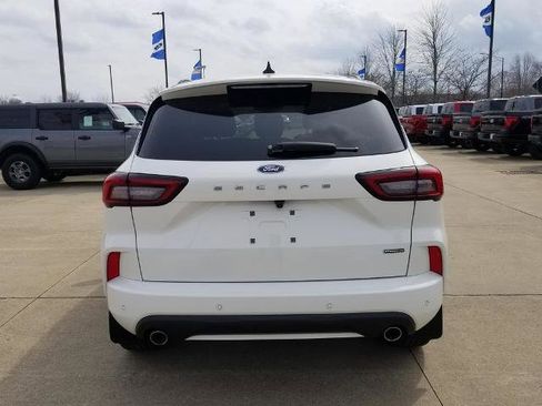 Certified 2024 Ford Escape ST-Line Elite image 3