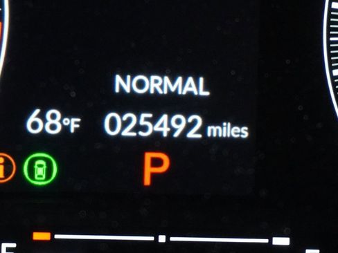 Used 2024 Honda Civic Sport image 3