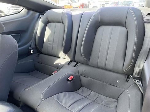 Used 2019 Ford Mustang EcoBoost image 14