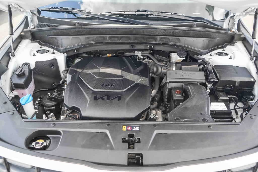 Certified 2024 Kia Telluride S w/ S Sunroof Package FWD image 29