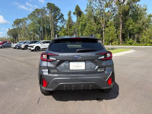 Used 2024 Subaru Crosstrek 2.0i Premium AWD/4WD image 4