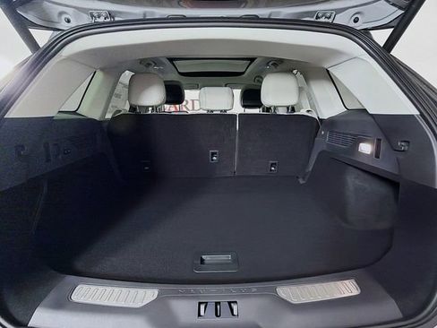 New 2026 Lincoln Nautilus Premier w/ Equipment Group 102A AWD/4WD image 30