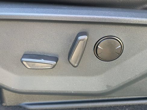 New 2026 Ford F250 Lariat w/ Lariat Premium Package AWD/4WD image 28