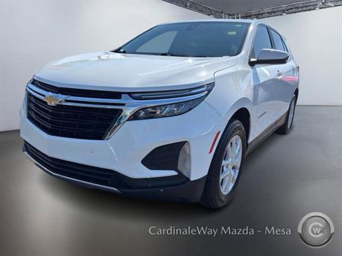 Used 2023 Chevrolet Equinox LT w/ Driver Convenience Package image 8