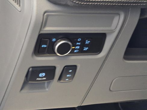 New 2025 Ford F150 Lightning Flash image 7