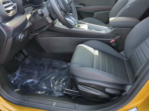 Used 2025 Dodge Hornet GT w/ Tech Pack image 37