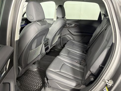 Used 2023 Audi Q7 3.0T Premium Plus image 24
