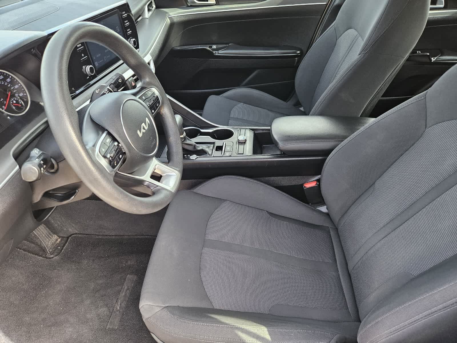 Certified 2022 Kia K5 LXS FWD image 2