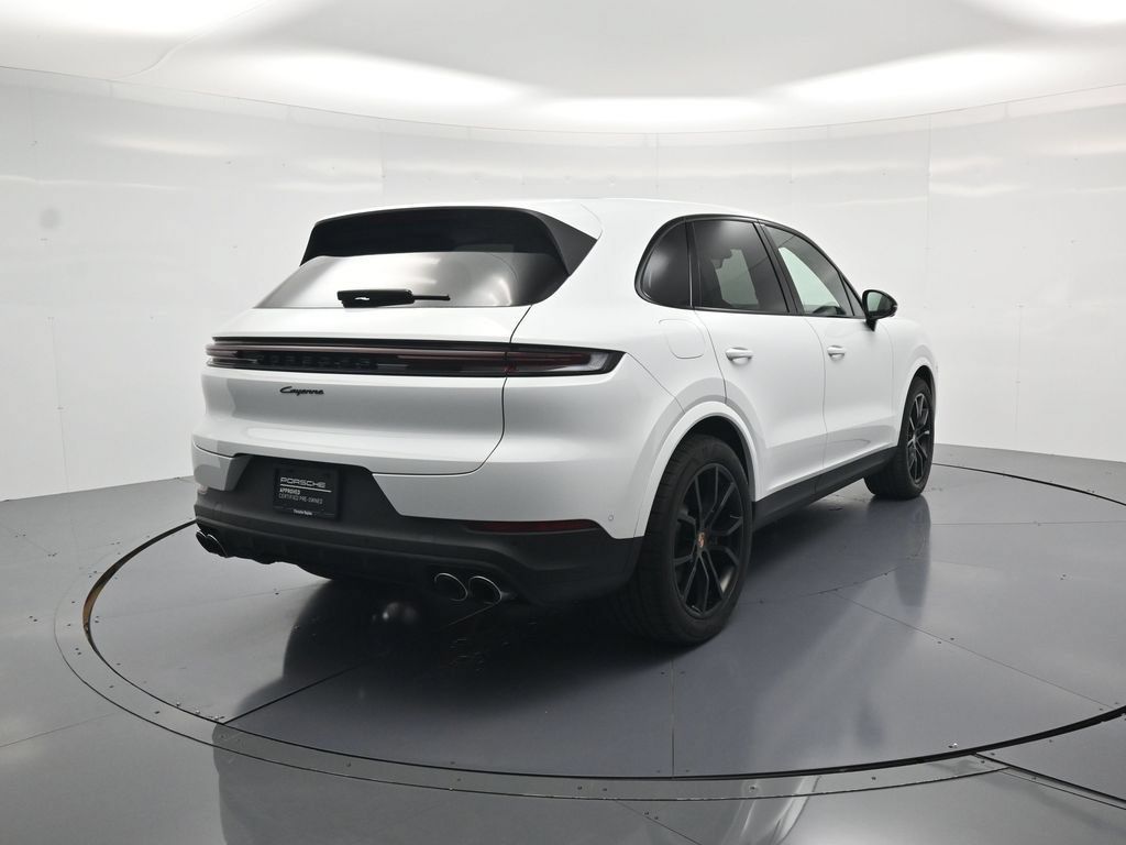 Certified 2026 Porsche Cayenne AWD/4WD image 44