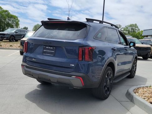 Certified 2025 Kia Sorento X-Line EX AWD/4WD image 5