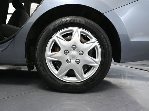 Used 2019 Hyundai Accent SE image 11