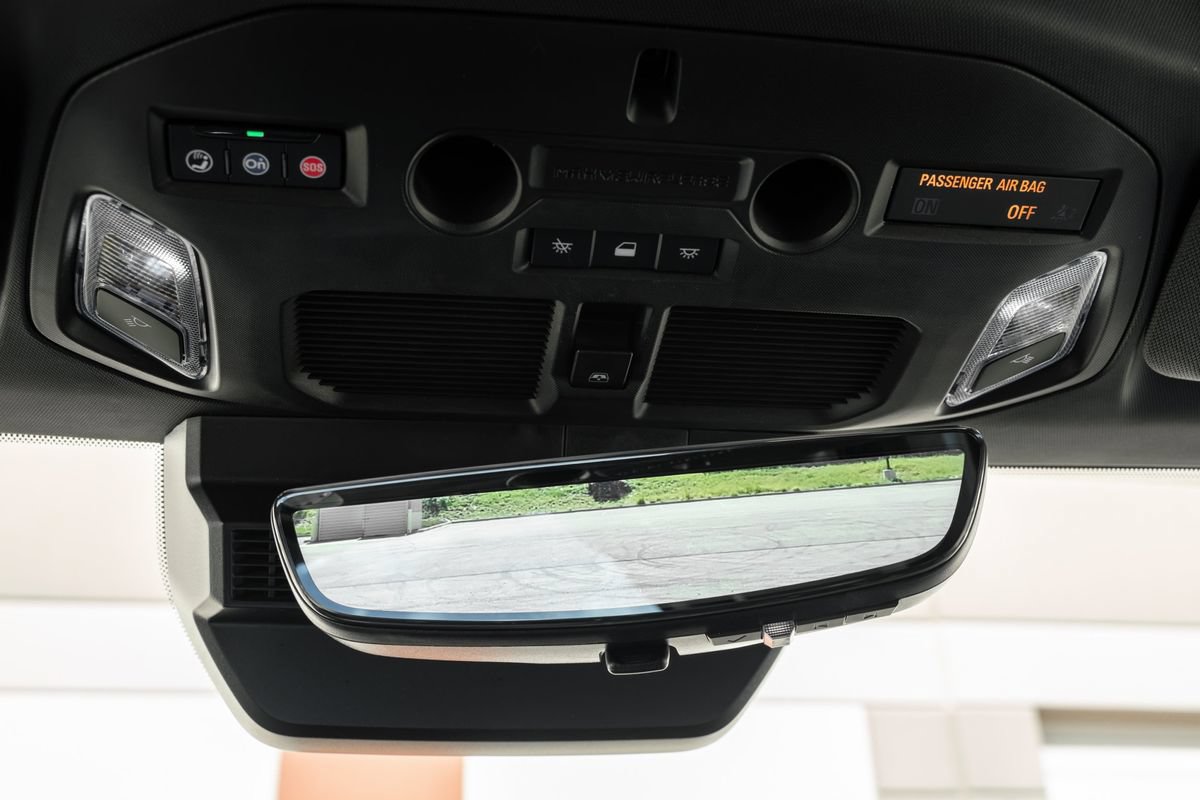 Used 2024 GMC Hummer EV 3X AWD/4WD image 31