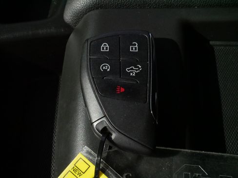 Used 2024 Chevrolet Silverado 1500 RST image 32