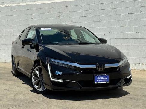 Used 2021 Honda Clarity Touring image 3