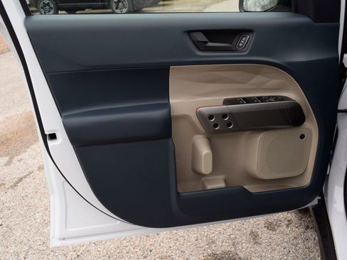 New 2026 Ford Maverick Lariat image 19