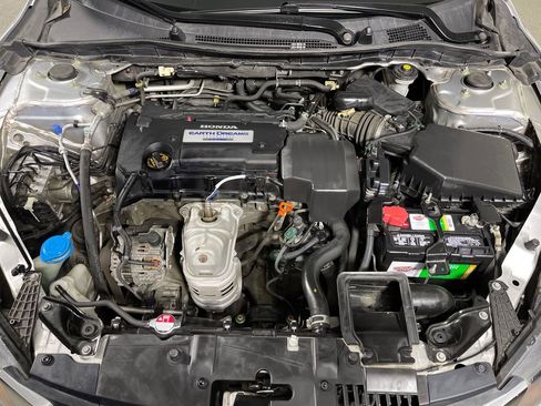 Used 2013 Honda Accord LX image 9
