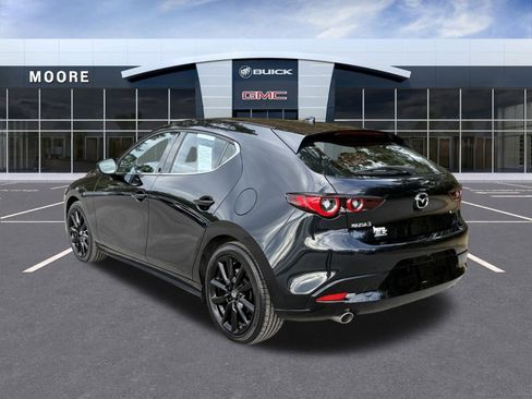 Used 2025 MAZDA MAZDA3 2.5 S Hatchback w/ Premium Pkg image 5