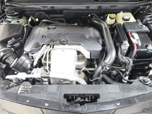 Used 2017 Buick Regal Premium w/ Driver Confidence Package #2 image 23