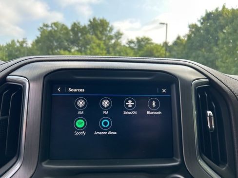 Used 2022 GMC Sierra 1500 Denali w/ Denali Reserve Package image 17