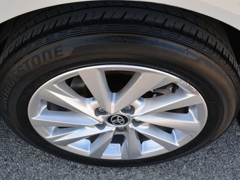 Used 2023 Toyota Camry LE w/ Convenience Package image 23