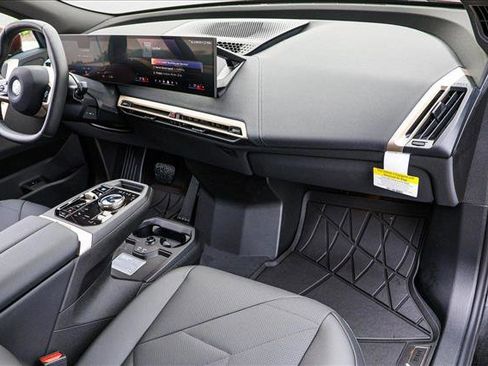 Used 2026 BMW iX xDrive45 w/ Premium Package image 24