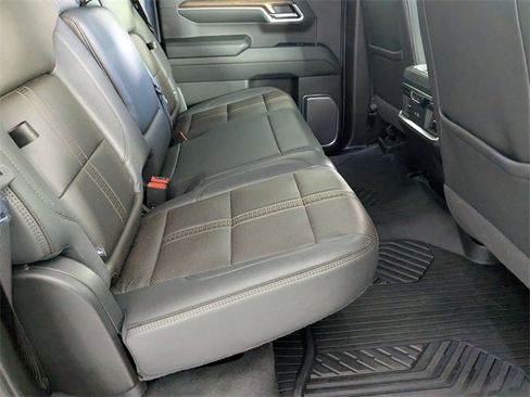 Certified 2024 Chevrolet Silverado 1500 High Country w/ High Country Premium Package image 32