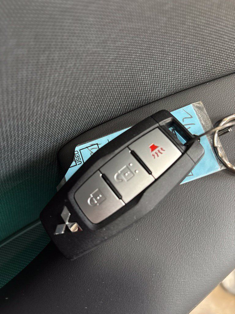 Used 2022 Mitsubishi Outlander ES AWD/4WD image 25