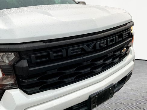 Used 2022 Chevrolet Silverado 1500 Custom AWD/4WD image 28