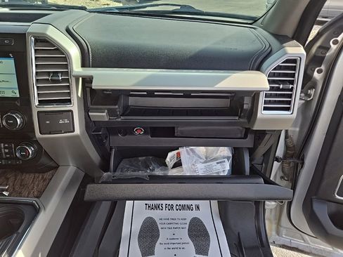 Used 2017 Ford F350 Lariat w/ Lariat Ultimate Package image 46