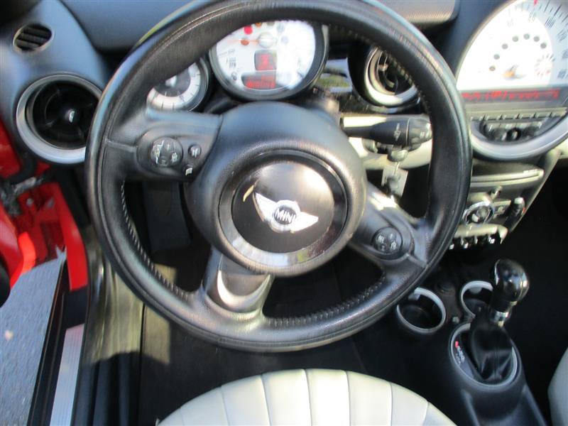 Used 2013 MINI Cooper Convertible FWD image 14