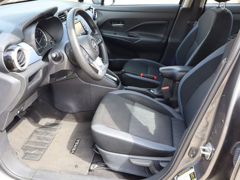 Used 2024 Nissan Versa SV FWD image 14