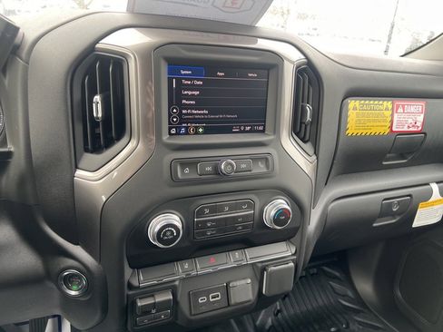 New 2025 GMC Sierra 3500 Pro w/ Convenience Package image 14